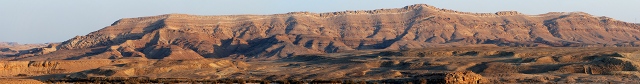 makhtesh-ramon - south cliff